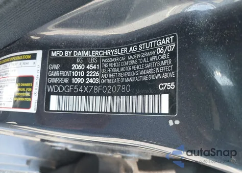 2008 Mercedes-Benz C 300 Luxury/Sport z USA, uszkodzony, nr VIN WDDGF54X78F020780